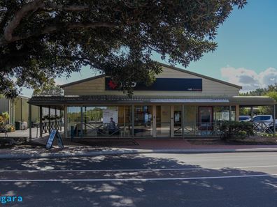 Professional - Established Main Street Investment with Multiple Income Streams