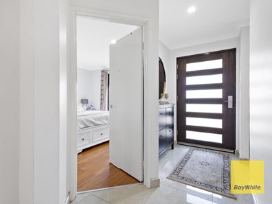 14 Raintree Rise, Marangaroo WA 6064