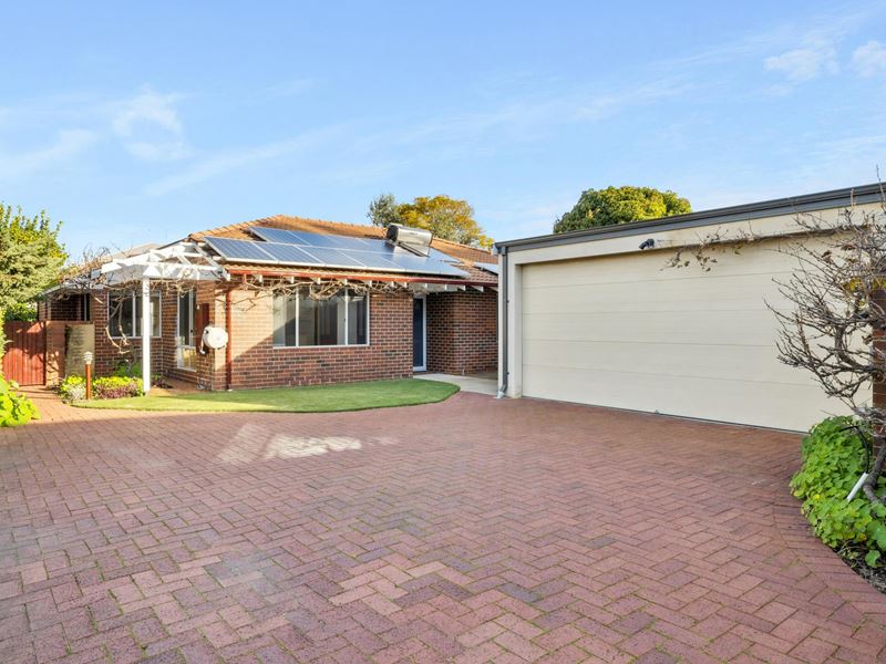 3 Luffingham St, Melville WA 6156