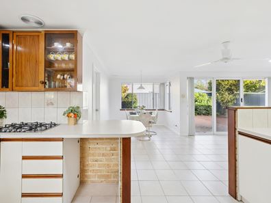 3 Luffingham St, Melville WA 6156
