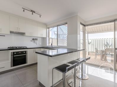 3/24 Raymond Street, Yokine WA 6060
