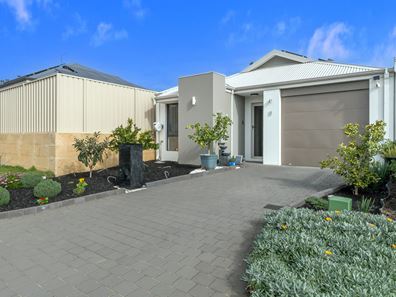 4 Elbert Way, Haynes WA 6112