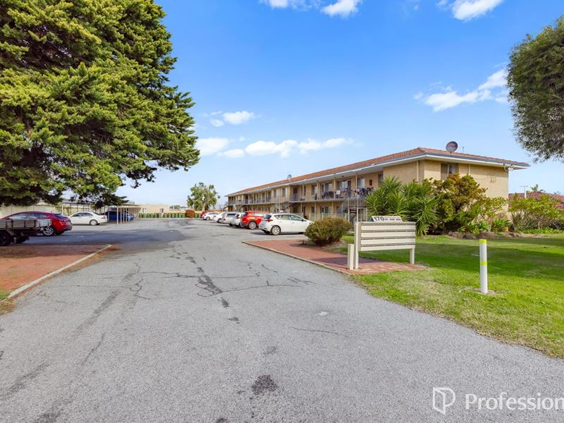 10/170 Hector Street, Osborne Park WA 6017