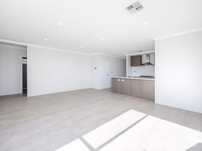 9 Sandstone Road, Eglinton WA 6034