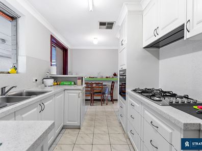 35 Downhill Way, Langford WA 6147
