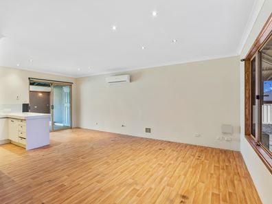 14 Scrubbird Court, Greenfields WA 6210