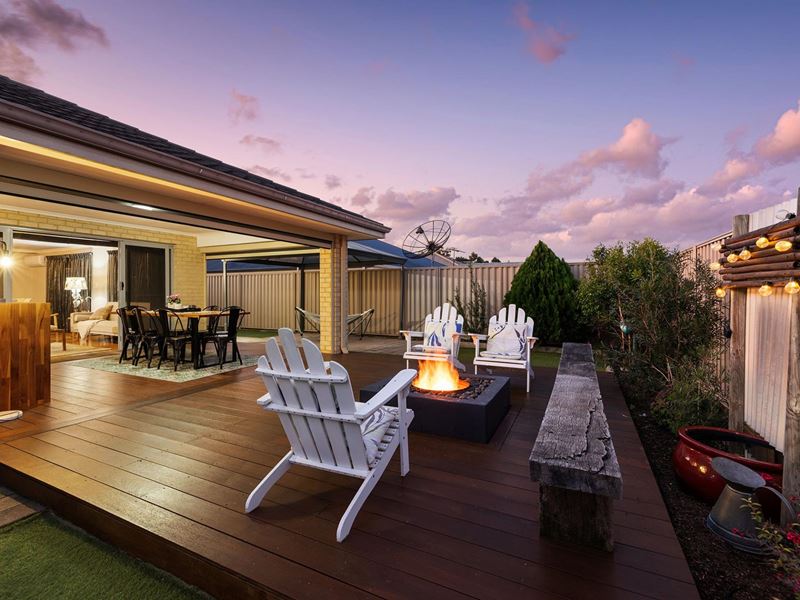 10 Willoughby Ramble, Harrisdale WA 6112