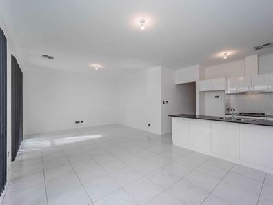 38 Boulton Loop, Ellenbrook WA 6069
