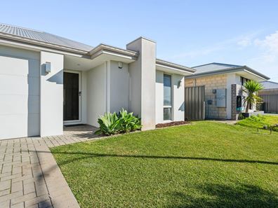 15 Magenta Vista, Brabham WA 6055
