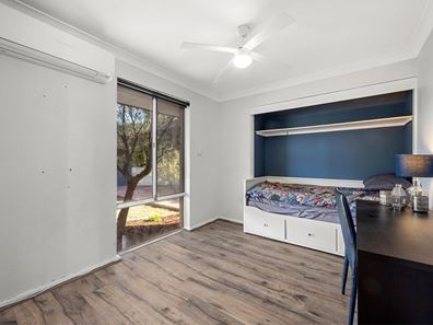5 Tamma Court, Heathridge WA 6027
