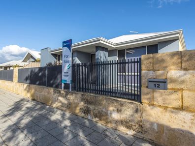 12 Redwood Avenue, Karnup WA 6176