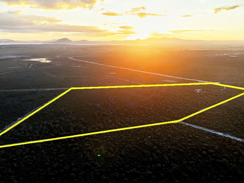 25 Carnaby Close, Hopetoun WA 6348