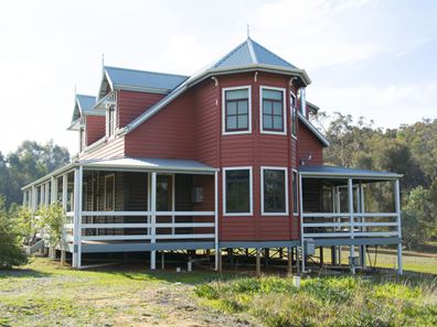 28 Echidna Close, Wandering WA 6308