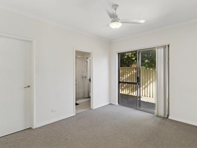 1/9 Redcliffe Street, East Cannington WA 6107