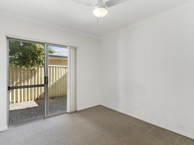 1/9 Redcliffe Street, East Cannington WA 6107