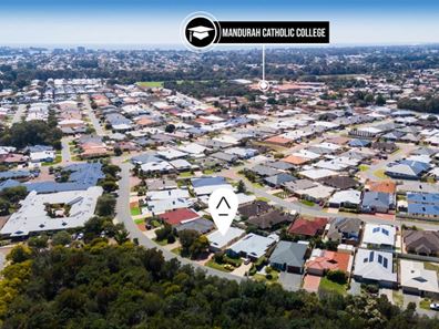 15 Sharperton Meander, Dudley Park WA 6210