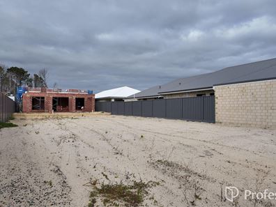 6 Bhagwan Grove, Canning Vale WA 6155