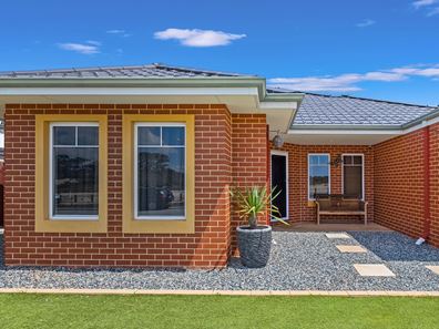 53 Seagrass Street, Yanchep WA 6035