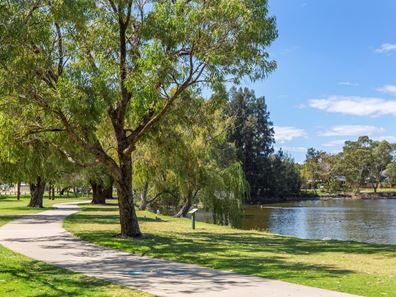 277A Surrey  Road, Kewdale WA 6105