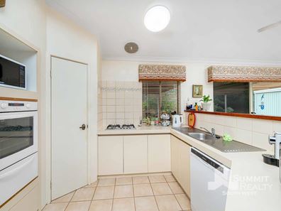 2 Jib Rise, Leschenault WA 6233