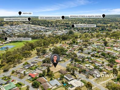 5 Chadwick Pde, Brookdale WA 6112