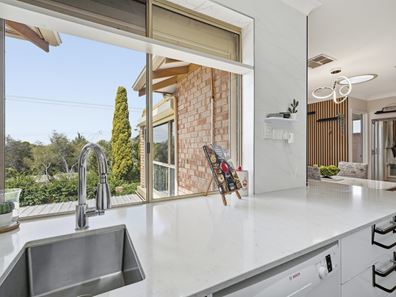 88/7 Harman Road, Sorrento WA 6020