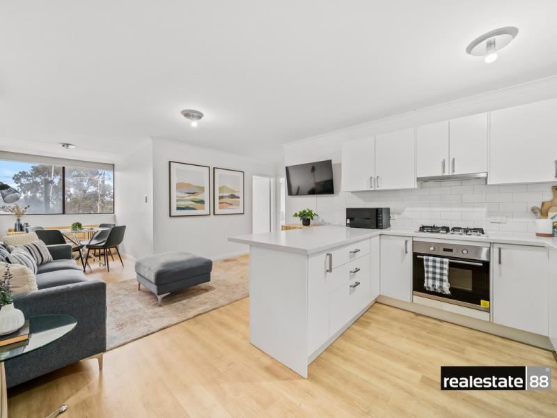 203E/25 Herdsman Parade, Wembley WA 6014