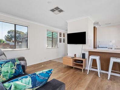 12 Keenan Street, Piccadilly WA 6430