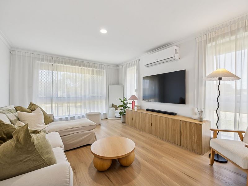 15B Ives Street, Hamilton Hill WA 6163