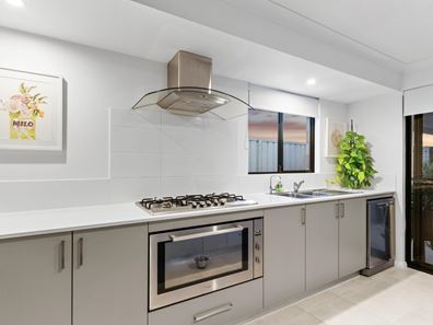 44 Birch Road, Aubin Grove WA 6164