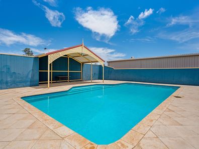 18 Turich Way, Victory Heights WA 6432