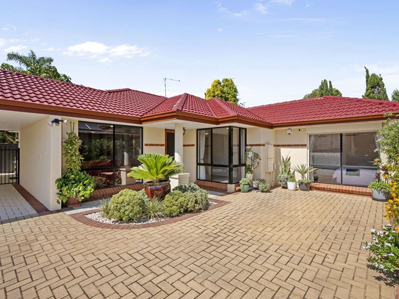 32A Moulden Avenue, Yokine
