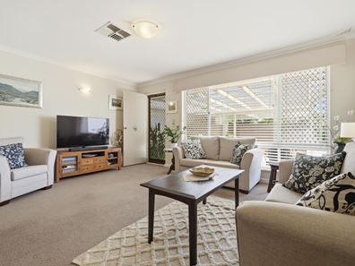 133 Milverton Avenue, Karrinyup WA 6018