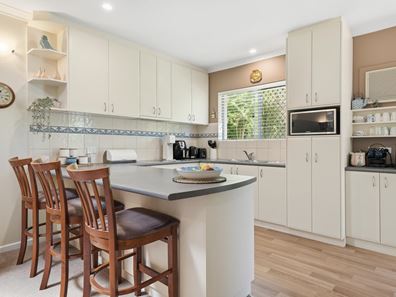 133 Milverton Avenue, Karrinyup WA 6018