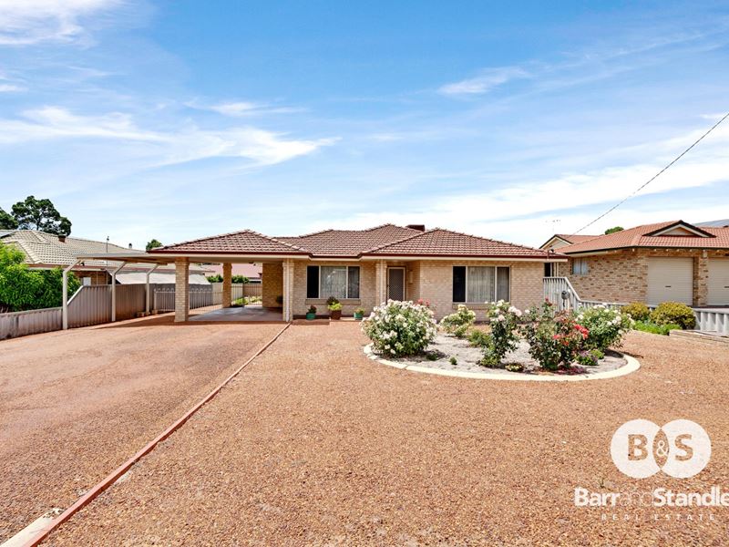 17 Walter Drive, Collie WA 6225