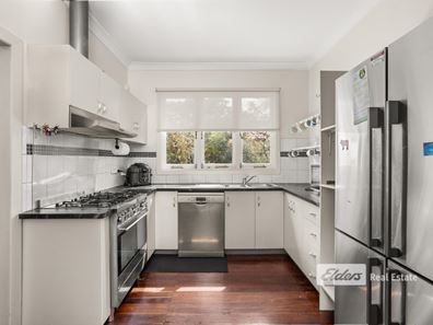 21 Tucker Street, Capel WA 6271