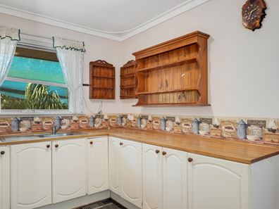 10 Harold Street, Gosnells WA 6110