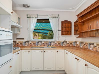10 Harold Street, Gosnells WA 6110