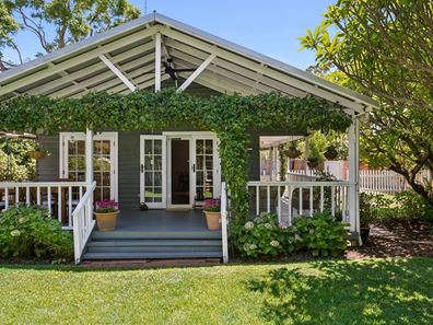 19 Meadow Street, Guildford WA 6055