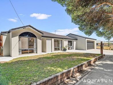 17 McVeigh Street, Singleton WA 6175