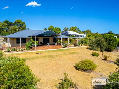 75 Woodward Heights, Hay WA 6333