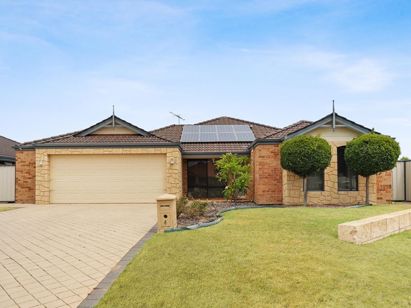 4 Philmont Way, Meadow Springs