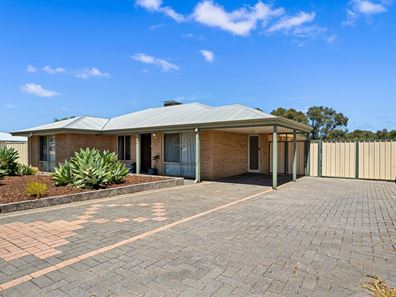 24 Bateson Heights, Clarkson WA 6030