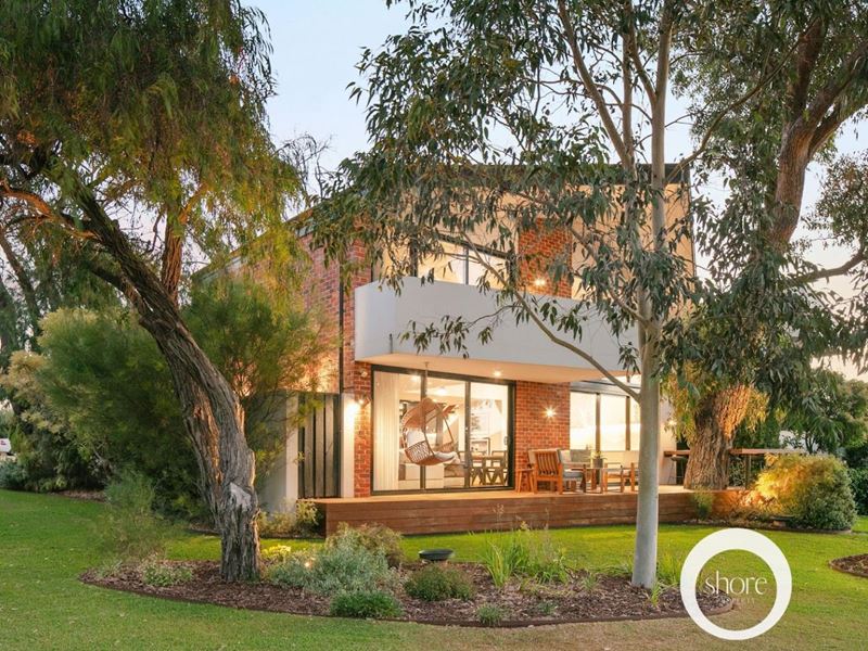 21 Perina Way, City Beach WA 6015