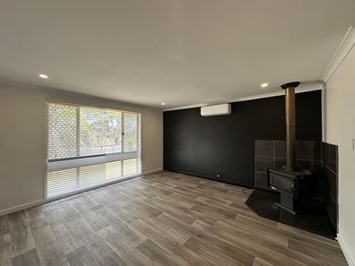 23 Synnott Avenue, Katanning WA 6317