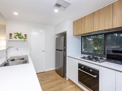 39C Wicca Street, Rivervale WA 6103