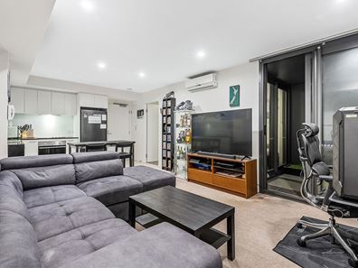 44/208 Adelaide Terrace, East Perth WA 6004