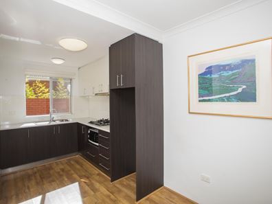 2/144 Central Avenue, Inglewood WA 6052