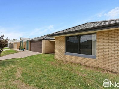 7 Hoffman Way, Byford WA 6122