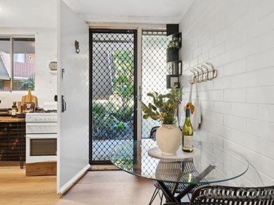 7A/49 Herdsman Parade, Wembley WA 6014